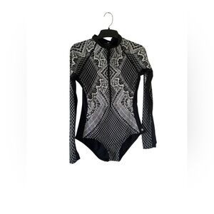 Beach House Sport Black Activewear Top